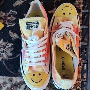 Converse Adult Yellow and Orange Smiley Sneakers Men's 8.5 Women's 10.5